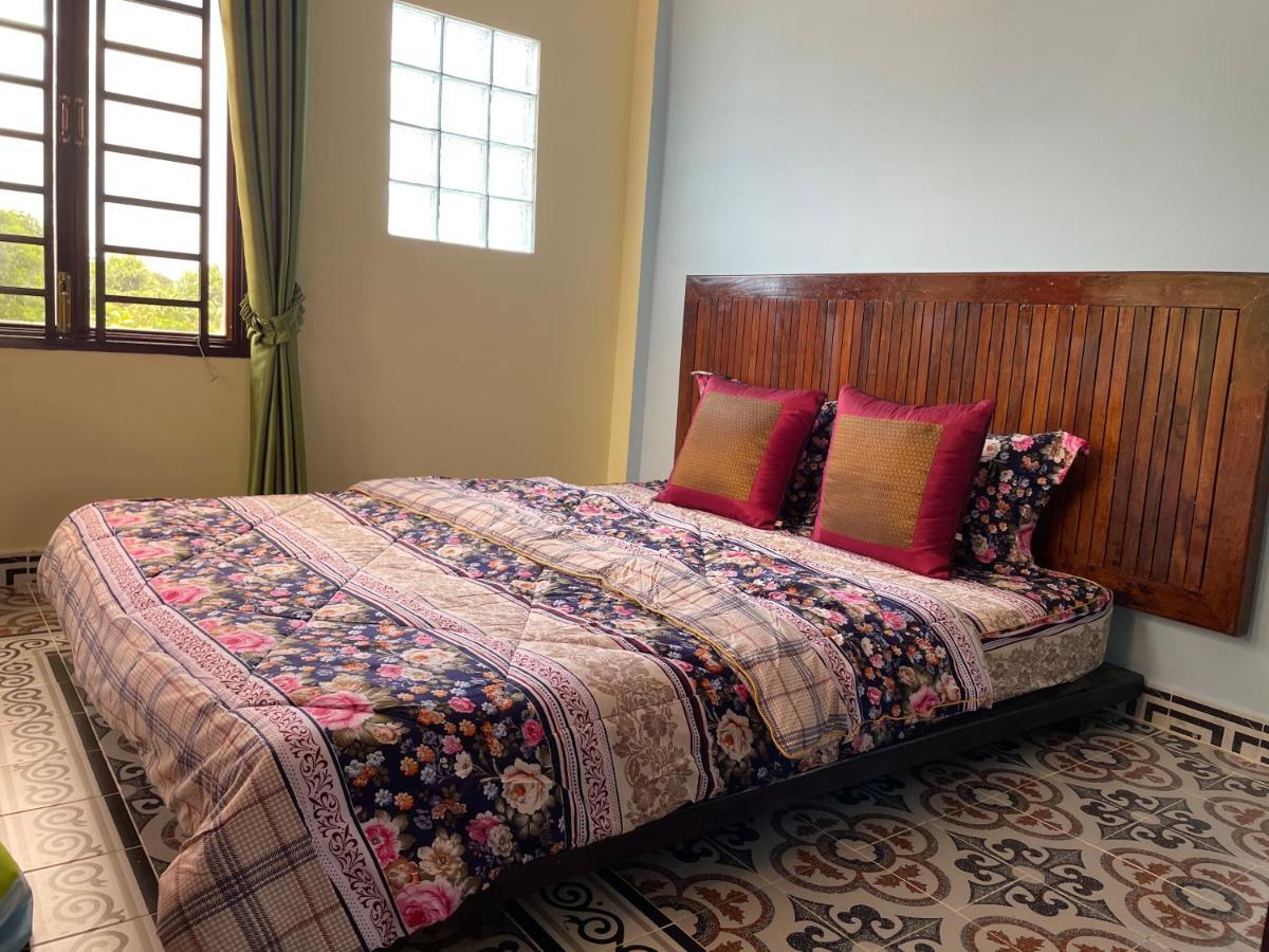 Silk Island Homestay Phnom Penh Extérieur photo