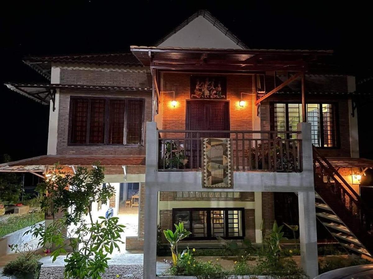 Silk Island Homestay Phnom Penh Extérieur photo